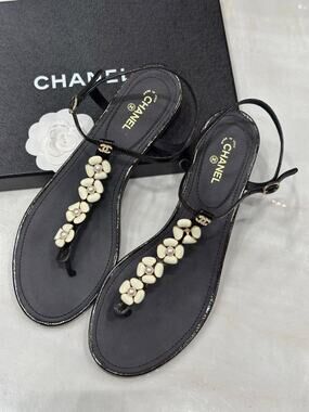 Chanel Black Flower Pearl Thong Sandals - EU 41